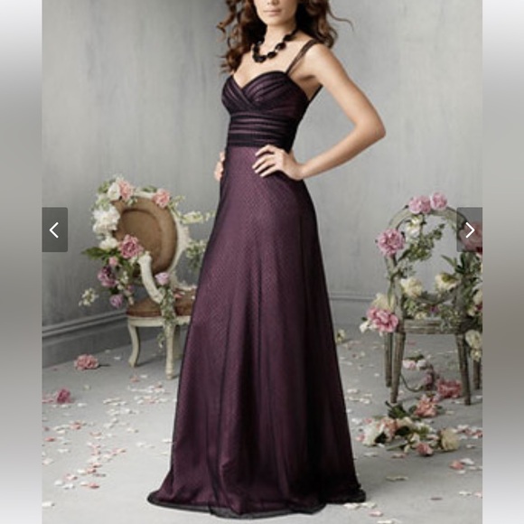 Elegant Black and Teal Dress - Picture 2 of 13